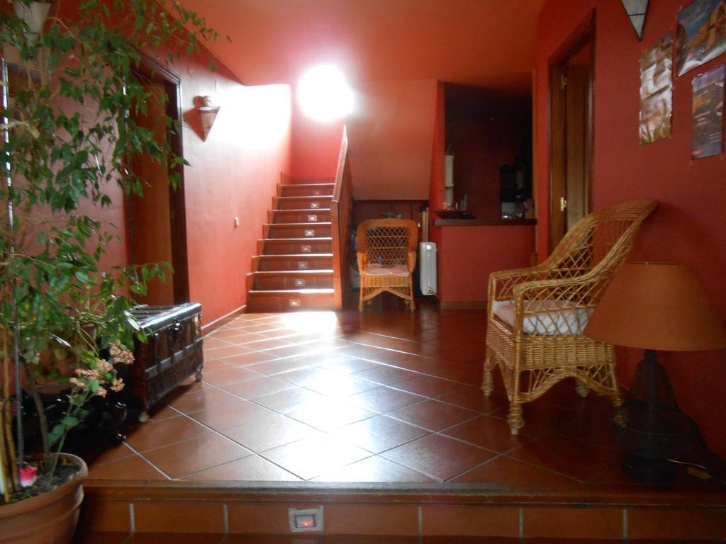 Hostal Burgos Torrecaballeros Eksteriør billede